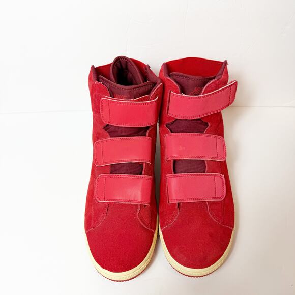 Nike Flystepper 2K3- Gym Red Men\'s Size 10